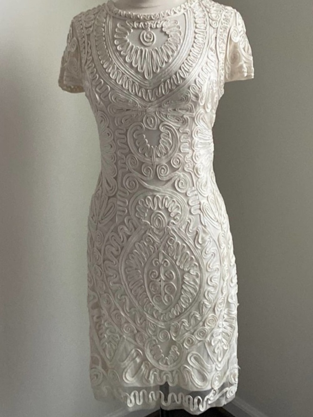 JS Collections Cream Soutash Sheath Dress Size 12